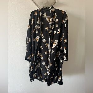 Zara kimono satin floral medium M